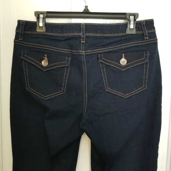 Vera Wang boot cut Jeans in midnight blue size 8 - Picture 2 of 6